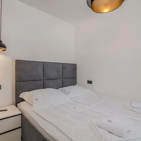 Bp Lux By Interhome