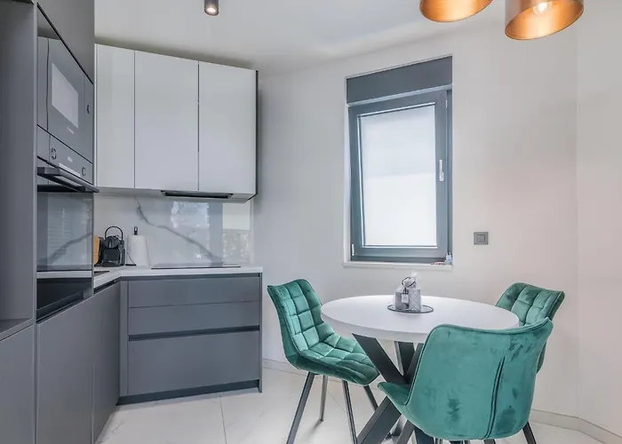 Bp Lux By Interhome * Njivice